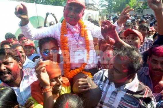 CPI-M wrests one seat, retains another in Tripura CPI-M wrests one seat, retains another in Tripura